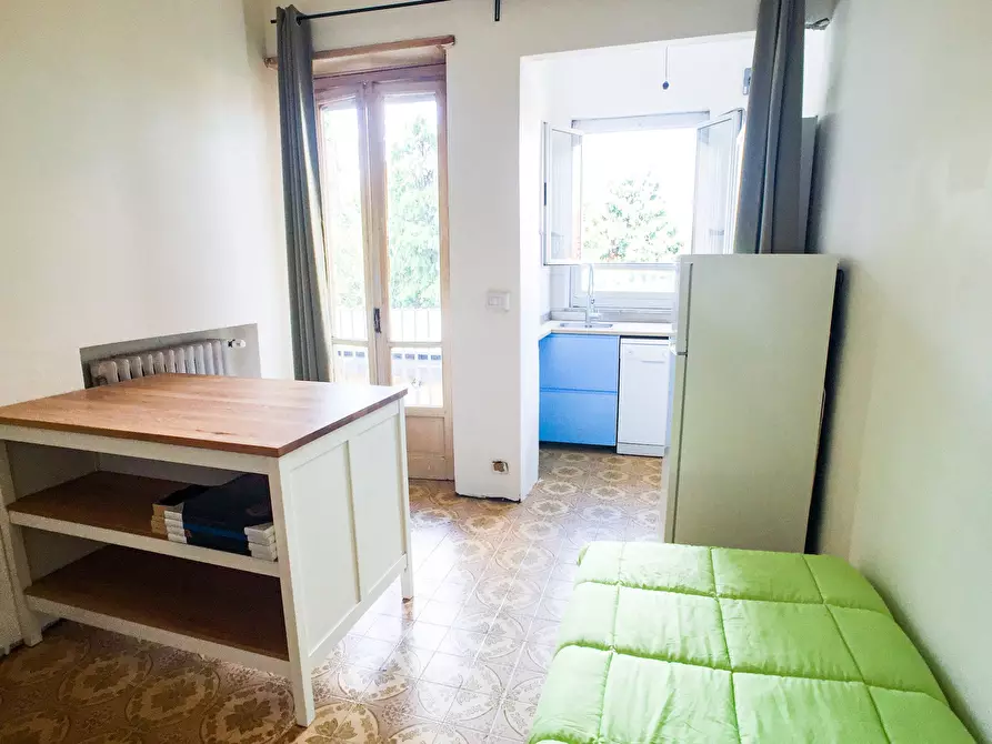 Immagine 6 di Camera in affitto  in Via Monfalcone a Torino