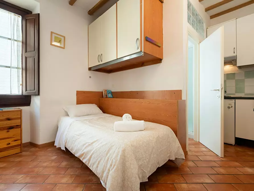 Immagine 9 di Appartamento in affitto  in Borgo Allegri a Firenze