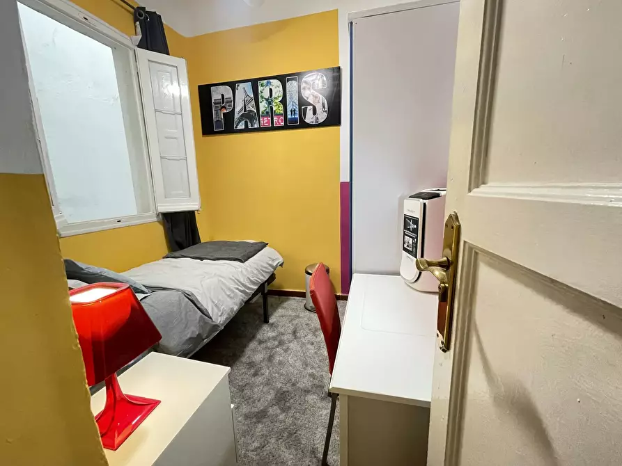 Immagine 4 di Camera in affitto  in Calle de José Ortega y Gasset a Madrid