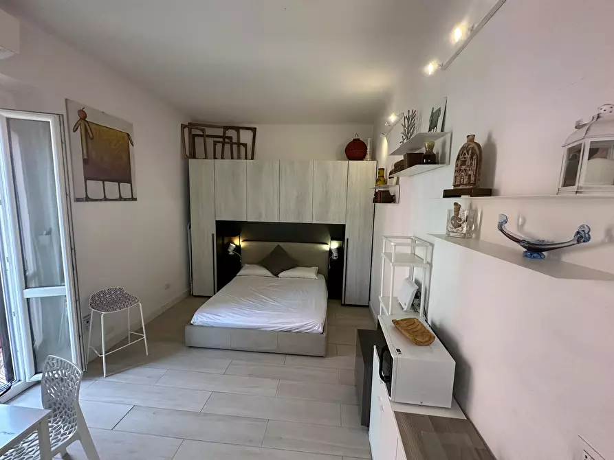 Immagine 1 di Appartamento in affitto  in Via Antonio Mambretti a Milano