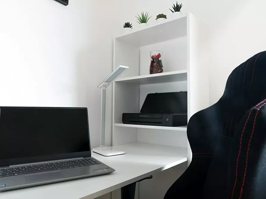 Immagine 9 di Camera in affitto  in Via Carlo Valvassori Peroni a Milano