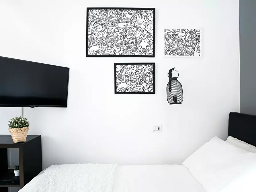 Immagine 5 di Camera in affitto  in Via Carlo Valvassori Peroni a Milano