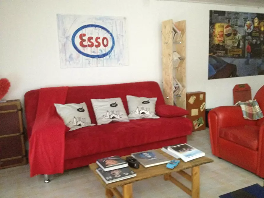 Immagine 1 di Appartamento in affitto  in Via Emilio Cornalia a Milano