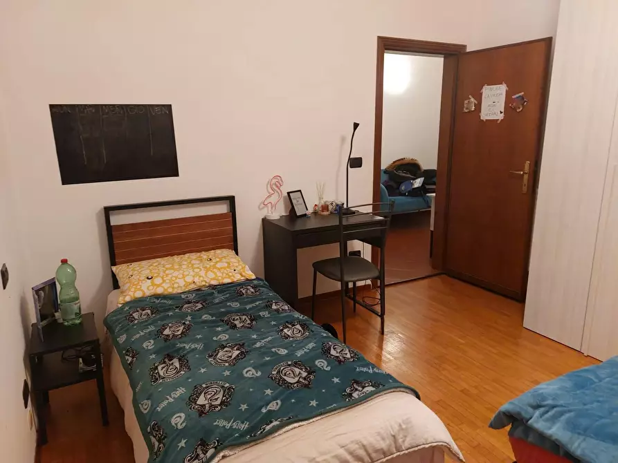 Immagine 6 di Camera in affitto  in Via Michele Mercati a Firenze