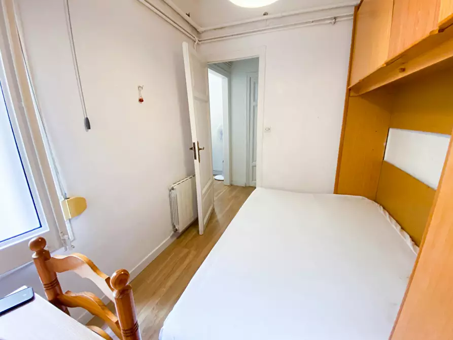 Immagine 7 di Camera in affitto  in Carrer de València a Barcelona