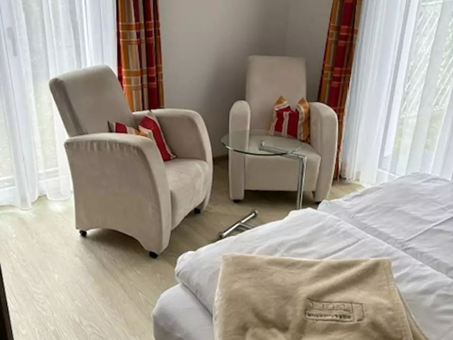 Immagine 2 di Casa indipendente in affitto  in Dorpater Straße a München