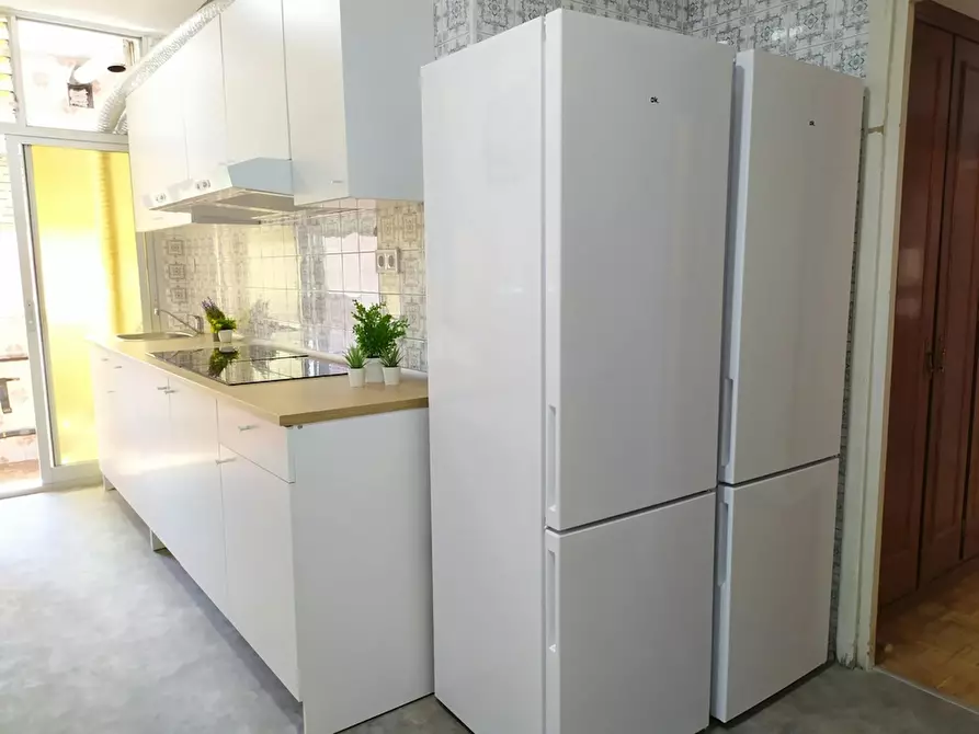 Immagine 8 di Camera in affitto  in Avenida de Portugal a Madrid