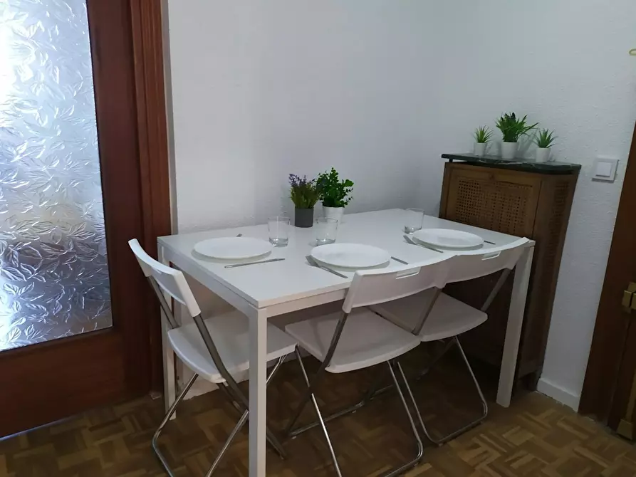 Immagine 9 di Camera in affitto  in Avenida de Portugal a Madrid