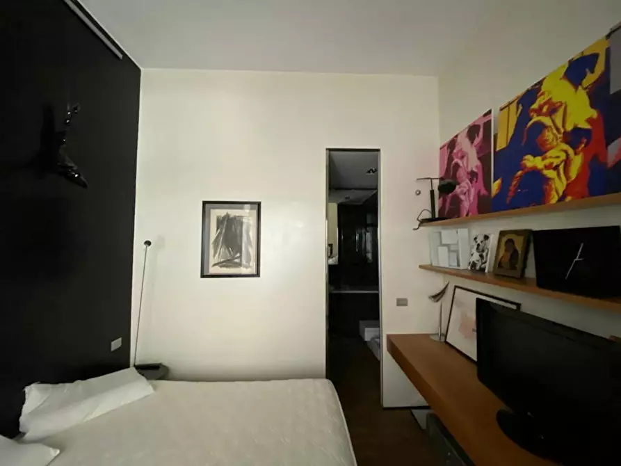 Immagine 9 di Appartamento in affitto  in Via del Lauro a Milano