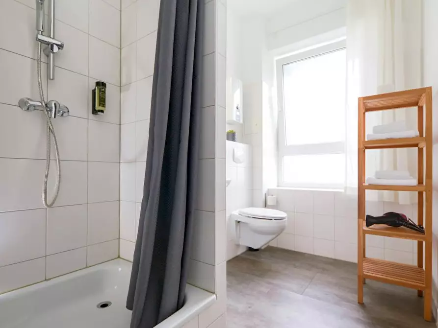 Immagine 5 di Appartamento in affitto  in Pappelallee a Berlin