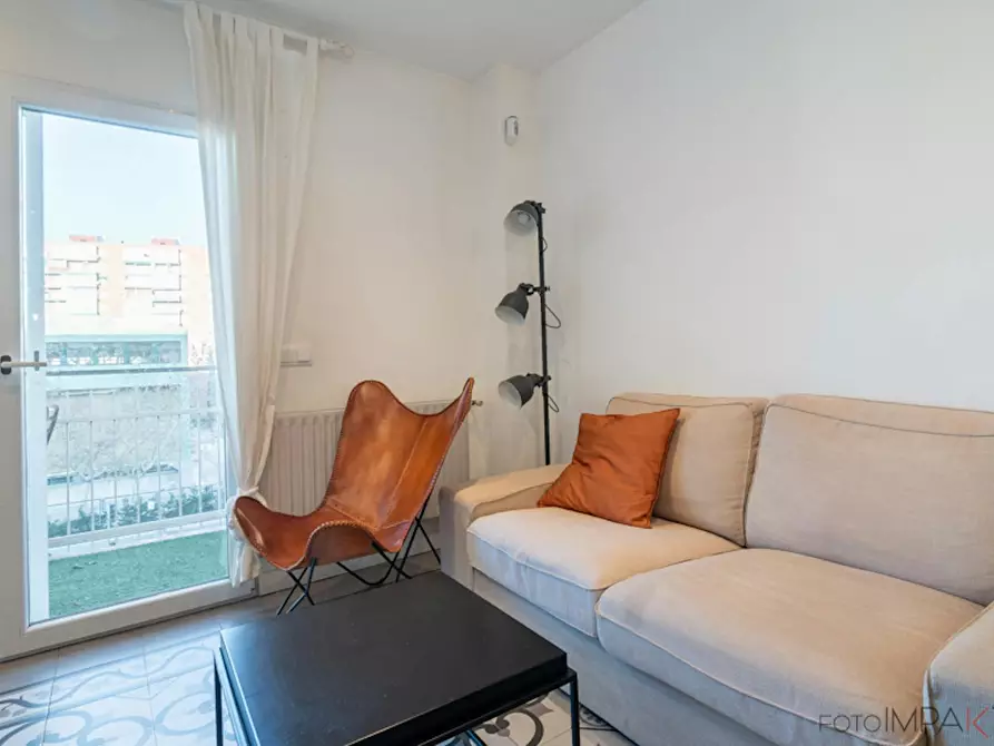 Immagine 10 di Camera in affitto  in Calle de Antonio López a Madrid