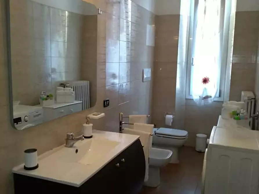 Immagine 3 di Camera in affitto  in Via 1 Settembre a Firenze