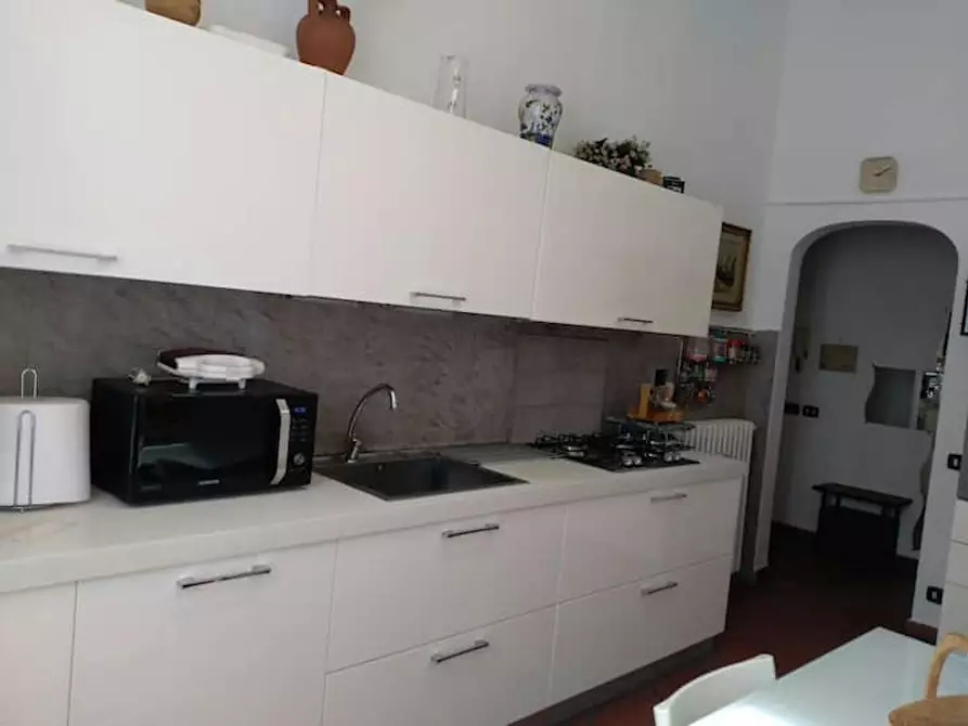Immagine 5 di Camera in affitto  in Via 1 Settembre a Firenze