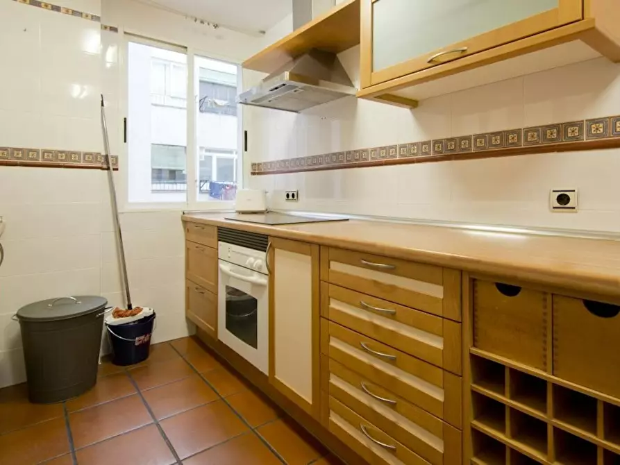 Immagine 3 di Camera in affitto  in Calle Núñez Morgado a Madrid