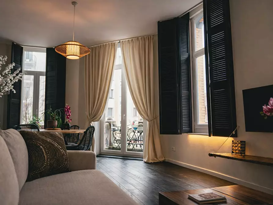 Immagine 5 di Appartamento in affitto  in Nieuwstad a Antwerpen