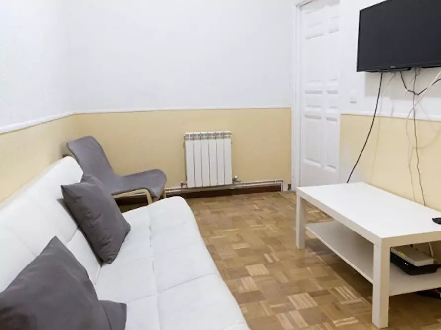 Immagine 7 di Camera in affitto  in Plaza de la Marina Española a Madrid