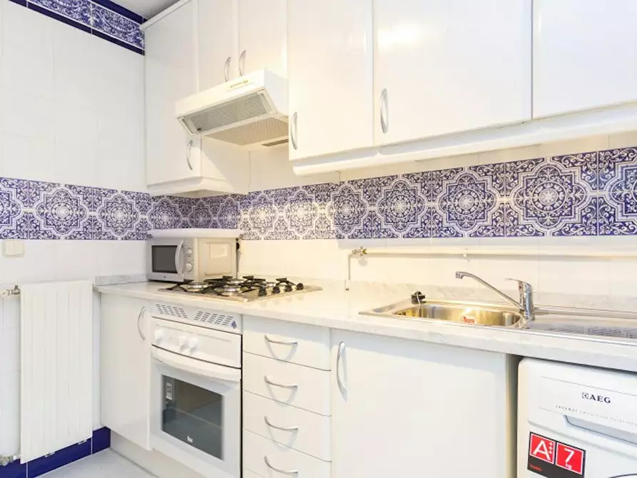 Immagine 7 di Camera in affitto  in Calle del Limonero a Madrid