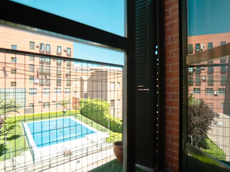 Immagine 4 di Camera in affitto  in Calle del Limonero a Madrid