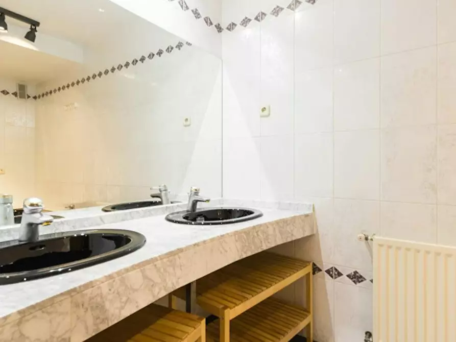 Immagine 9 di Camera in affitto  in Calle del Limonero a Madrid