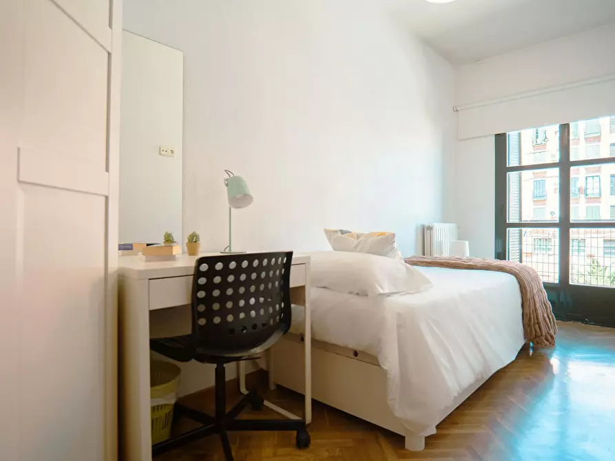 Immagine 2 di Camera in affitto  in Calle del Limonero a Madrid