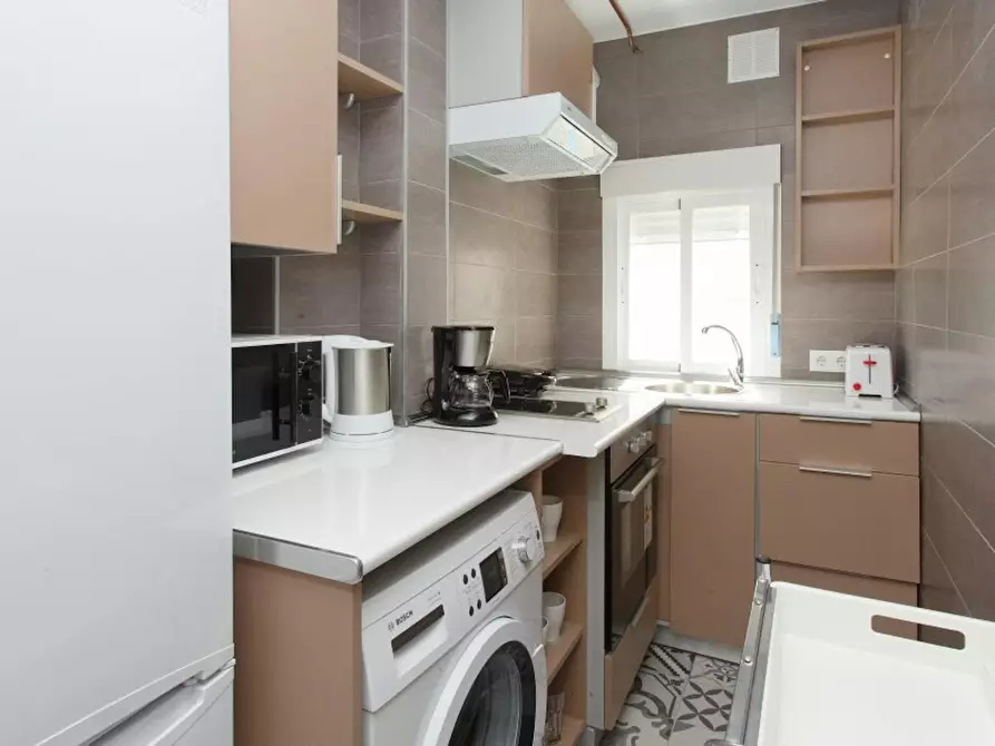 Immagine 4 di Camera in affitto  in Calle Berruguete a Madrid