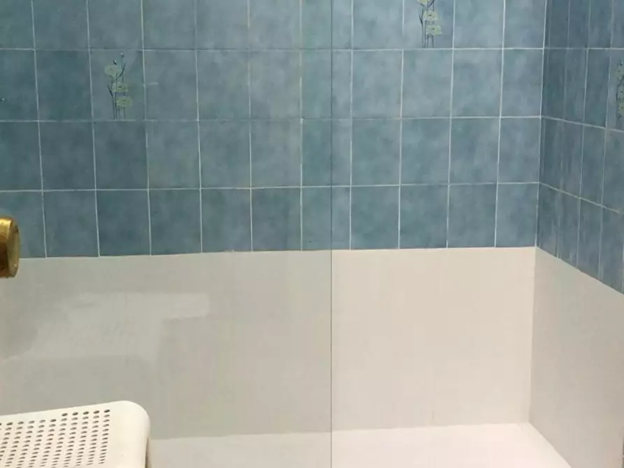 Immagine 10 di Camera in affitto  in Calle Actor Mora a Valencia