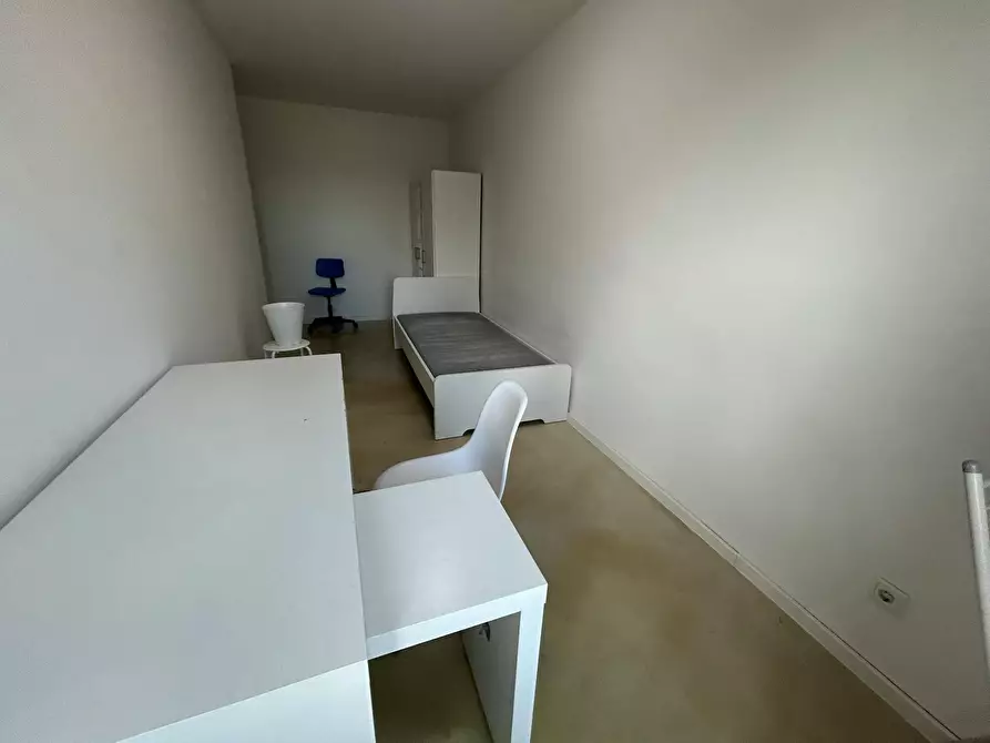 Immagine 3 di Camera in affitto  in Tattenbachstraße a München