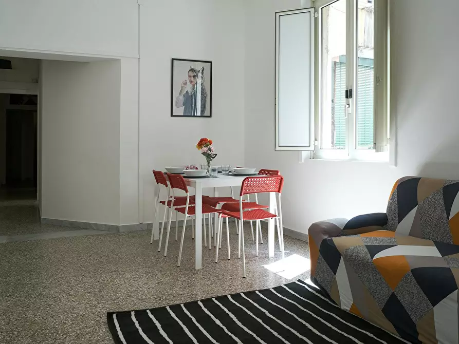 Immagine 6 di Camera in affitto  in Vico Campane a Donnalbina a Napoli