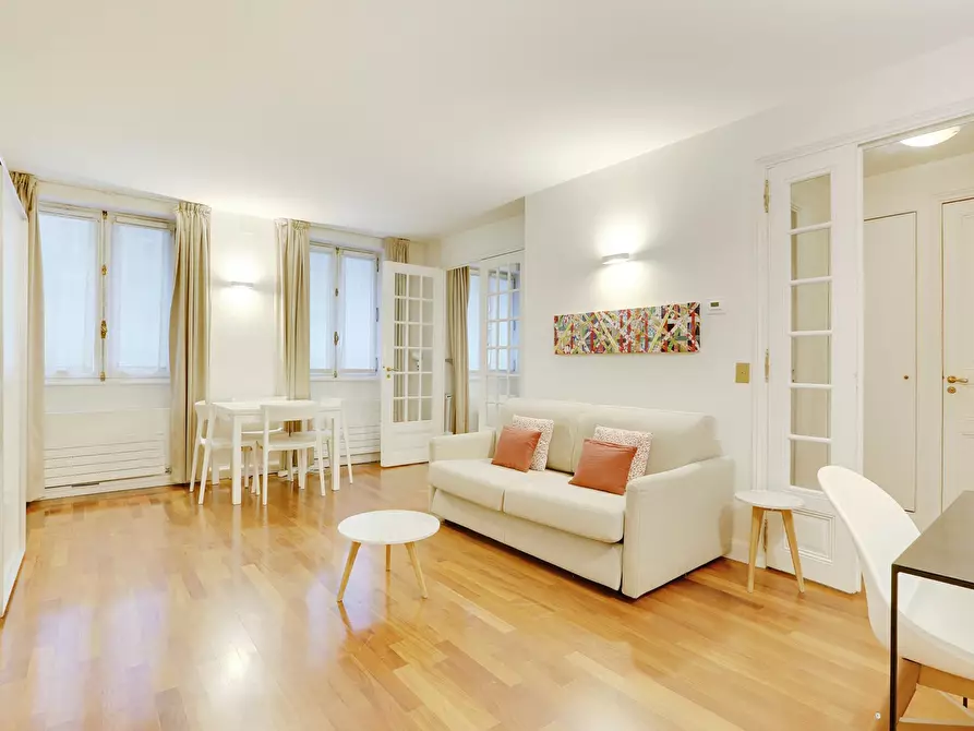 Immagine 8 di Appartamento in affitto  in Rue de la Paix a Paris