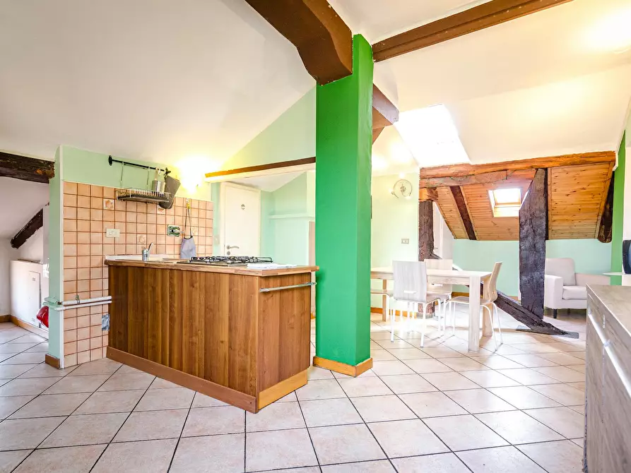 Immagine 3 di Appartamento in affitto  in Via San Vitale a Bologna