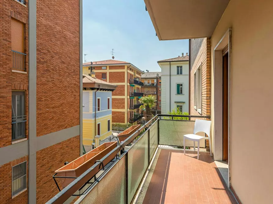 Immagine 10 di Camera in affitto  in Via Mario Morgantini a Verona