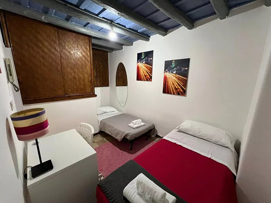 Immagine 1 di Appartamento in affitto  in Via di Monserrato a Roma