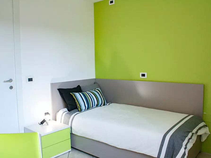 Immagine 2 di Camera in affitto  in Via Tomaso Gar a Trento