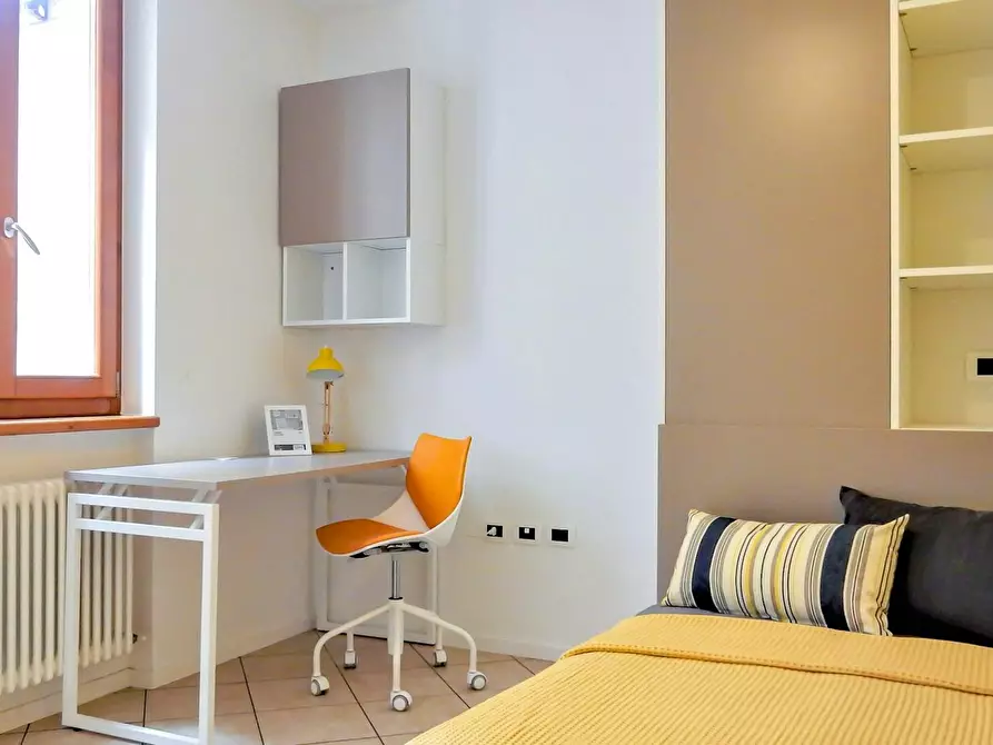 Immagine 2 di Camera in affitto  in Via Tomaso Gar a Trento