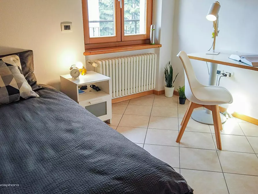 Immagine 3 di Camera in affitto  in Via Tomaso Gar a Trento