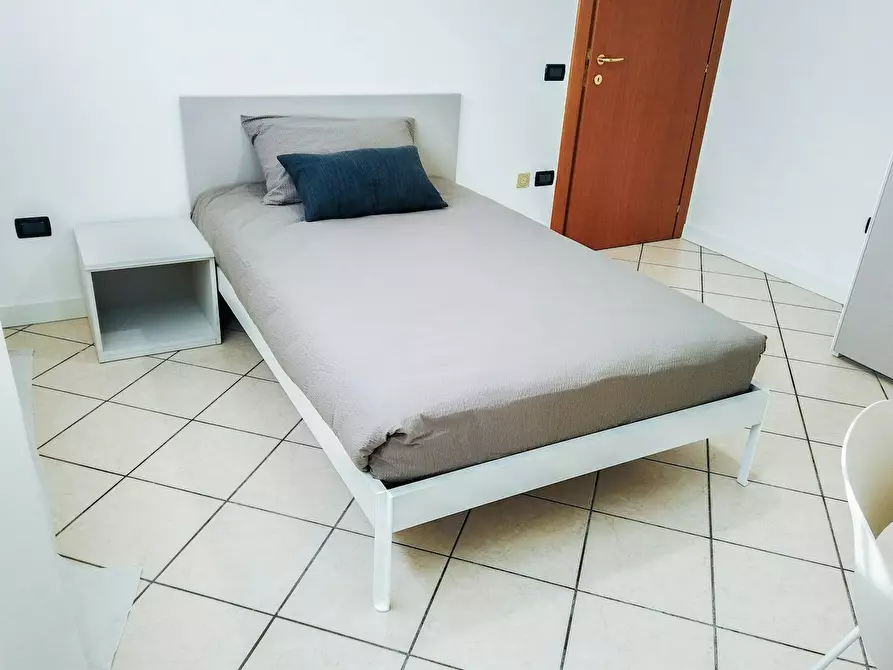 Immagine 3 di Camera in affitto  in Via Palermo a Trento