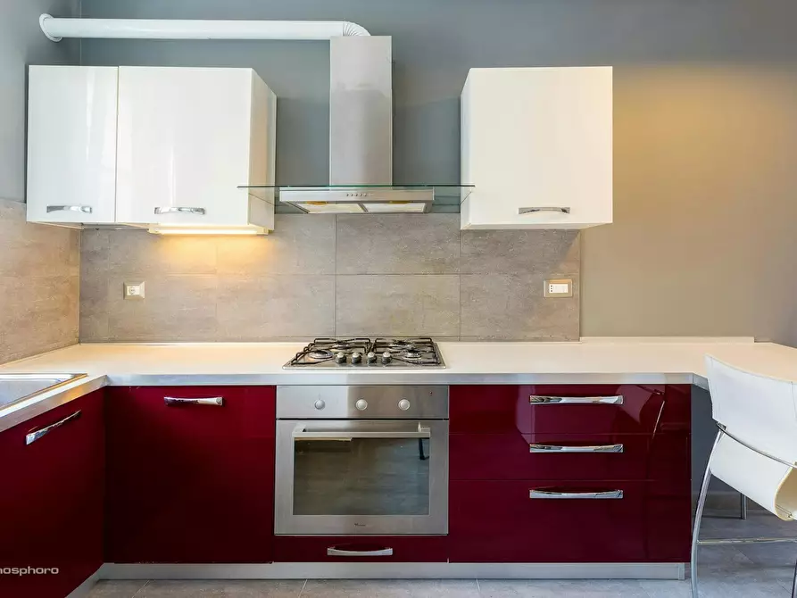 Immagine 9 di Camera in affitto  in Via Democrito a Milano