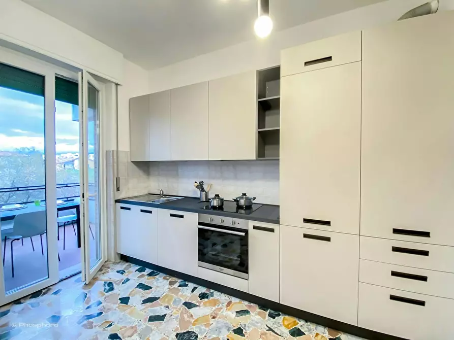 Immagine 8 di Camera in affitto  in Via Marcantonio della Torre a Verona