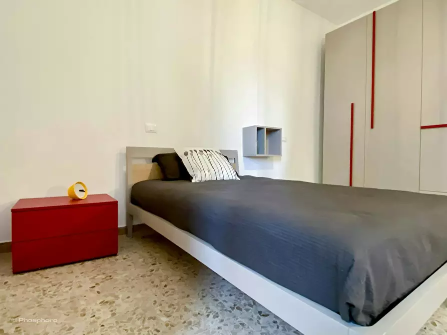 Immagine 4 di Camera in affitto  in Via Marcantonio della Torre a Verona