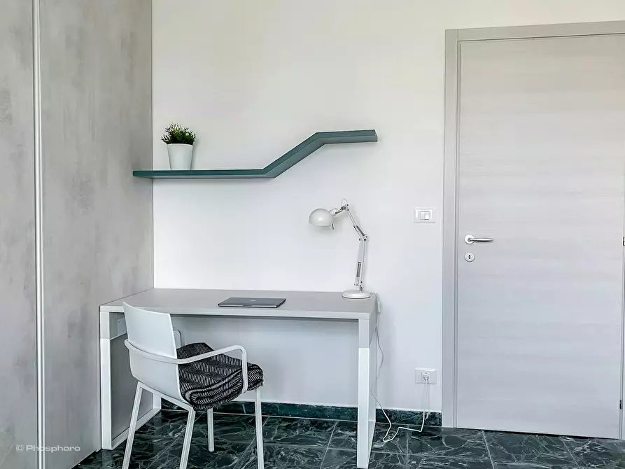 Immagine 6 di Camera in affitto  in Via Marcantonio della Torre a Verona