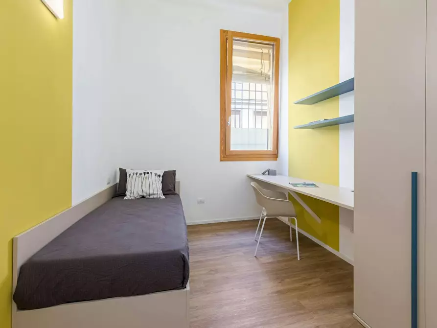 Immagine 2 di Camera in affitto  in Via degli Armari a Ferrara