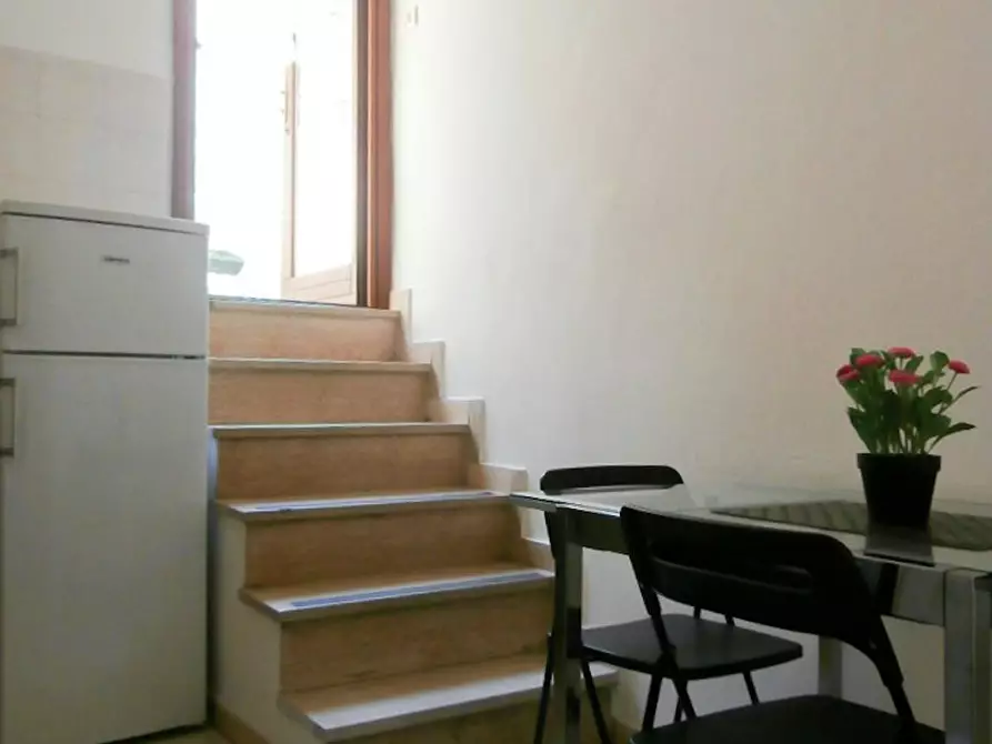 Immagine 8 di Camera in affitto  in Via Santa Chiara a Verona