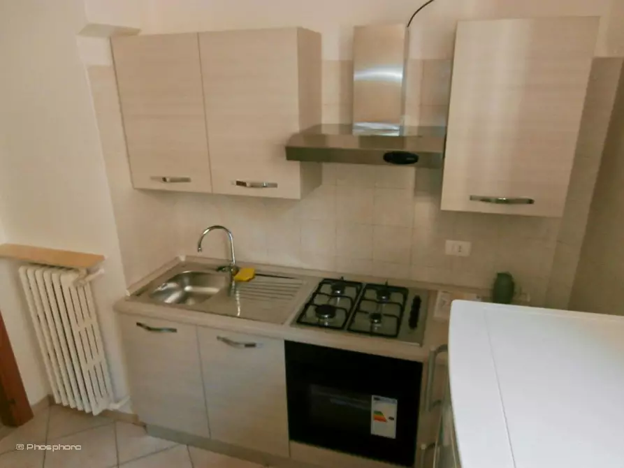 Immagine 6 di Camera in affitto  in Via Santa Chiara a Verona