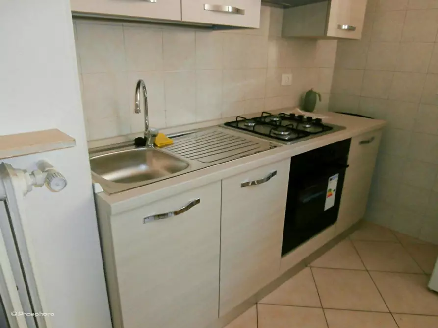 Immagine 5 di Camera in affitto  in Via Santa Chiara a Verona