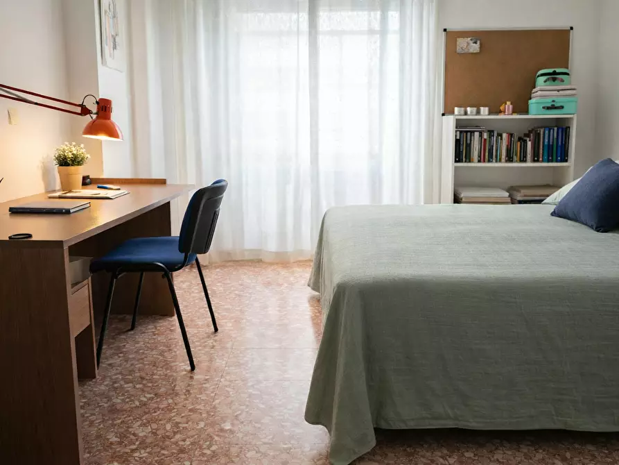 Immagine 3 di Camera in affitto  in Lungadige Giacomo Matteotti a Verona