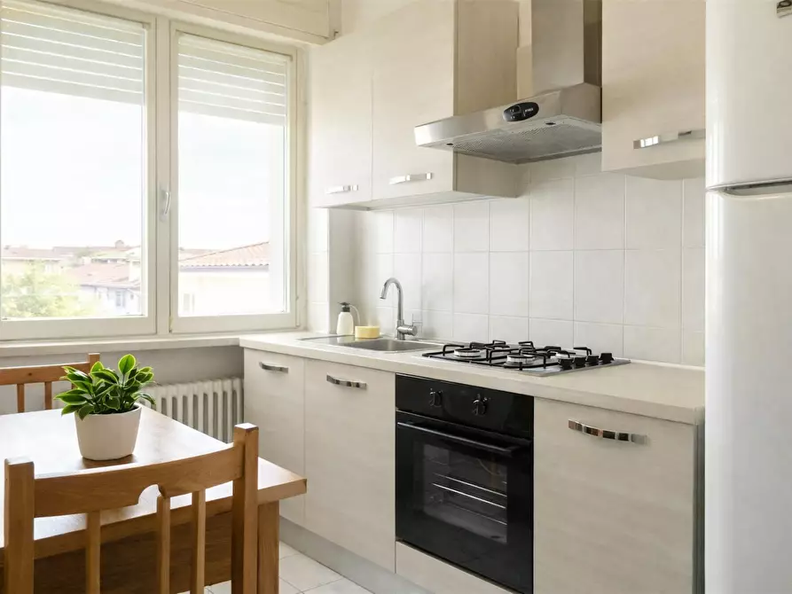 Immagine 3 di Camera in affitto  in Via San Giovanni a Trento