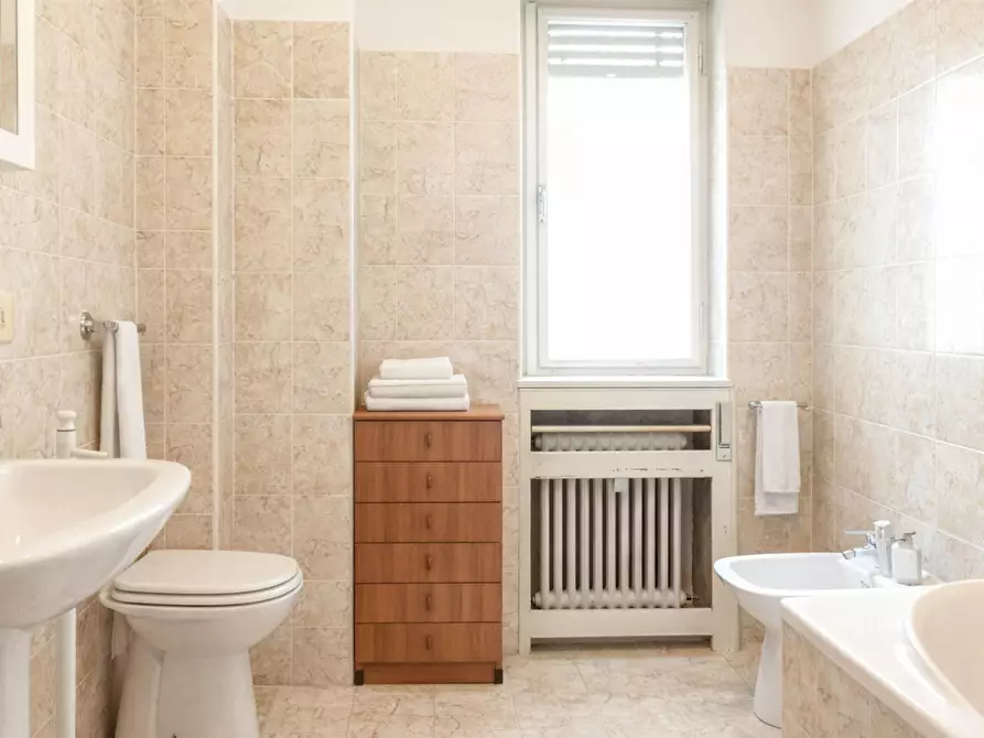 Immagine 6 di Camera in affitto  in Via San Giovanni a Trento