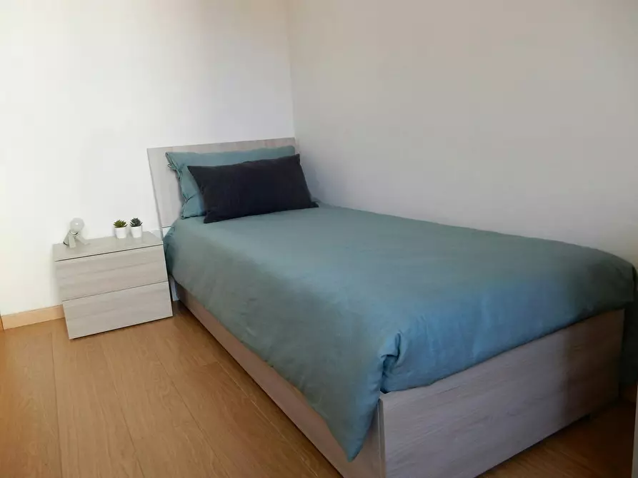 Immagine 5 di Camera in affitto  in Via San Pio X a Trento