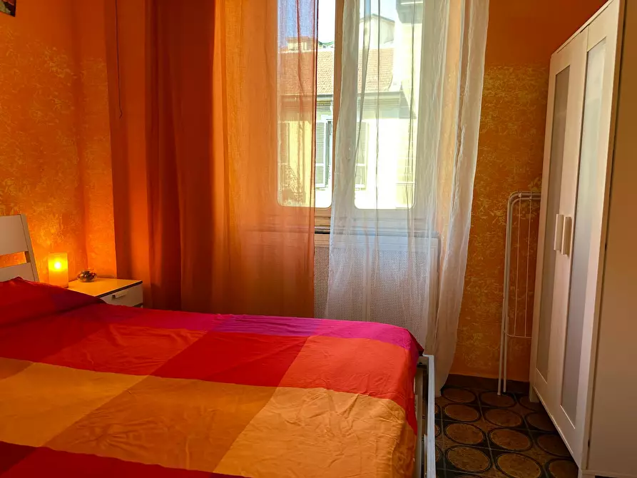 Immagine 10 di Camera in affitto  in Via Monginevro a Torino