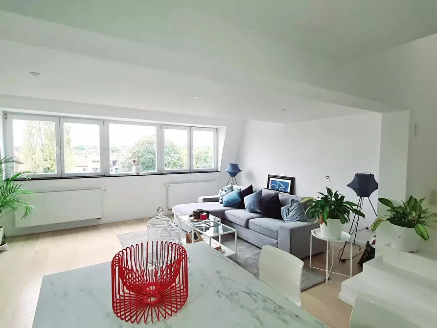 Immagine 9 di Appartamento in affitto  in Rue de Hennin a Ixelles